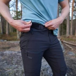 Bergans Of Norway Pantalon Breheimen Softshell - Noir/Charbon Solide -Magasin De Plein Air bergans of norway pantalon breheimen softshell noircharbon solide 4