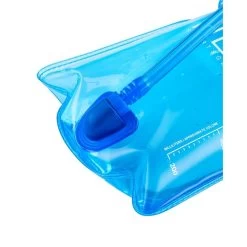 Sac à Eau Avec Tuyau, Système D'abreuvement, 2 Litres -Magasin De Plein Air sac a eau avec tuyau systeme dabreuvement 2 litres 3