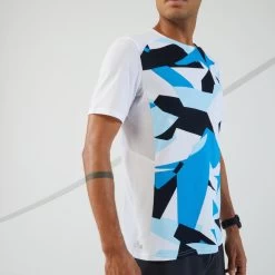 T-shirt De Running Respirant Homme - KIPRUN 900 Light Bleu Et Blanc 9 T-shirt De Running Respirant Homme - KIPRUN 900 Light Bleu Et Blanc -Magasin De Plein Air t shirt de running respirant homme kiprun 900 light bleu et blanc 3