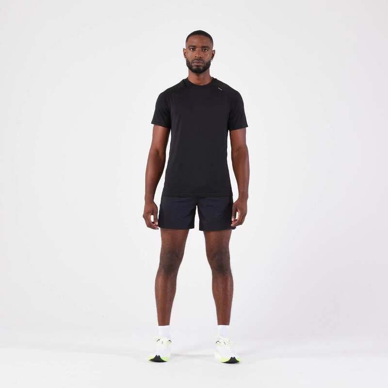 T-shirt De Running Sans Couture Homme - KIPRUN Run 500 Confort Noir 2 T-shirt De Running Sans Couture Homme - KIPRUN Run 500 Confort Noir – Image 2