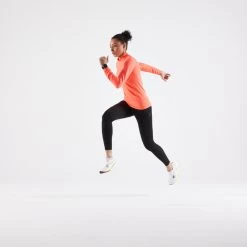 TEE SHIRT MANCHES LONGUES RUNNING SANS COUTURES FEMME - KIPRUN SKINCARE CORAIL -Magasin De Plein Air tee shirt manches longues running sans coutures femme kiprun skincare corail 6